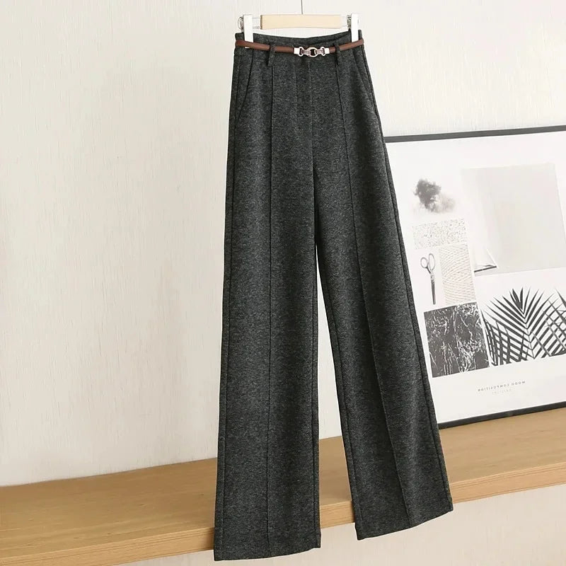 Tailored wool pants with elegant belt decoration