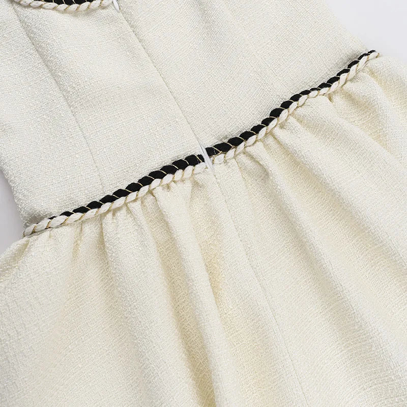 שמלת מיני בגזרת A בד ארוג - רוקסן