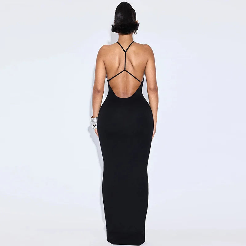 שמלת מקסי קולר גב פתוח בעיטור אבזם - שאנל