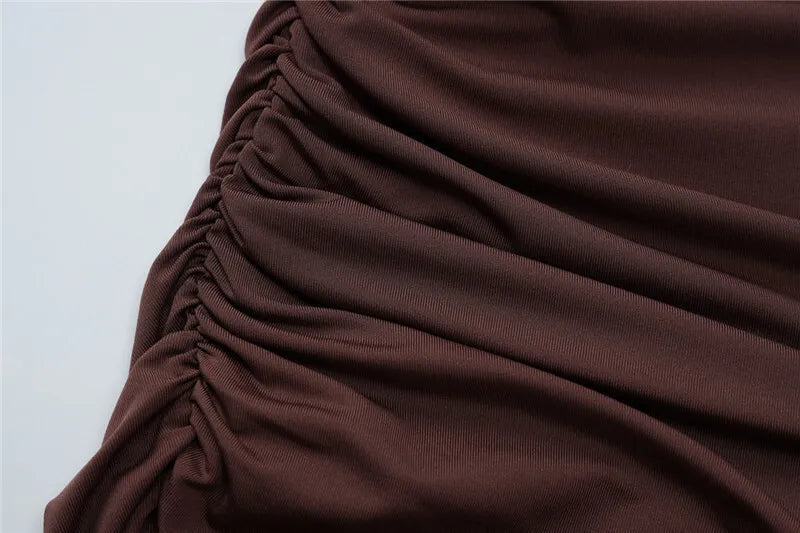 שמלת מקסי בעיצוב אסימטרי בעיטור שסע פתחים ואבזם - קורל