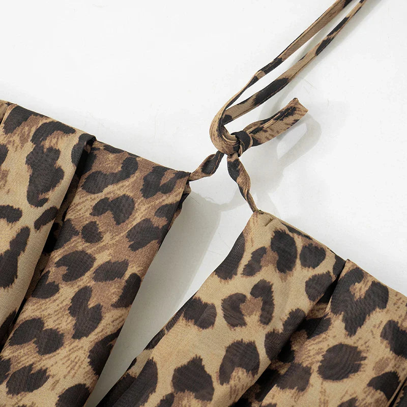 אוברול שיפון מנומר קצר בעיצוב שמלת מיני מחשוף V עמוק  - ג'יל