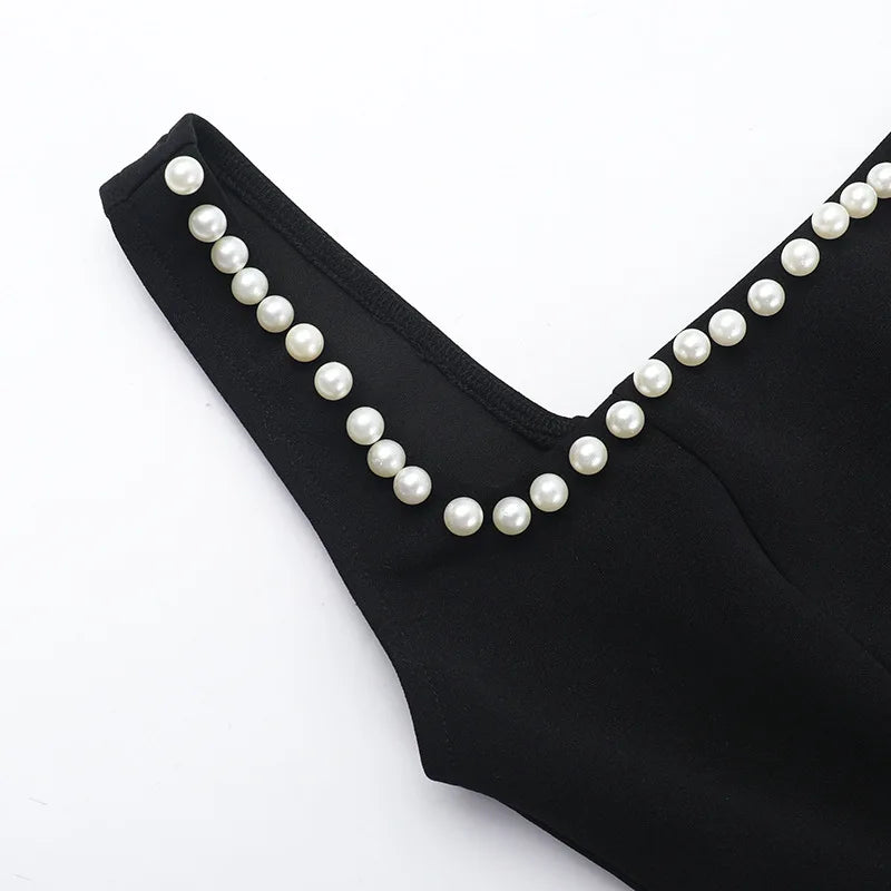 שמלת מיני בגזרת A בעיטור פנינים - פריס