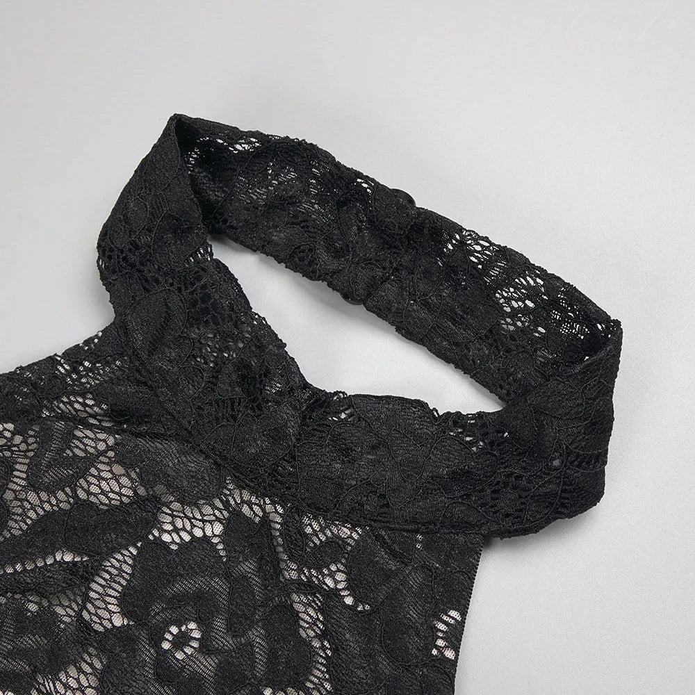 שמלת מקסי כיווצים בגזרת קולר בעיצוב תחרה אטומה גב פתוח - Elliana