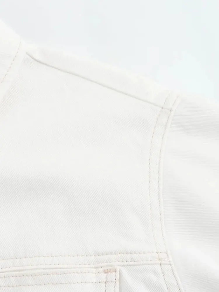 חליפת דנים שני חלקים לבנה מכנס חצאית ובלייזר מכופתר צווארון פולו  -  ג'נסיס