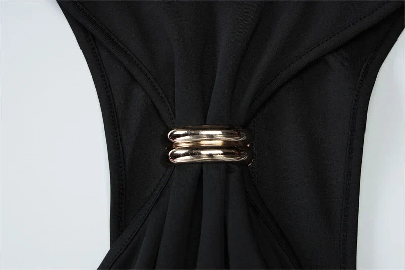 שמלת מיני קולר צווארון גולף בעיטור אבזם - איילין