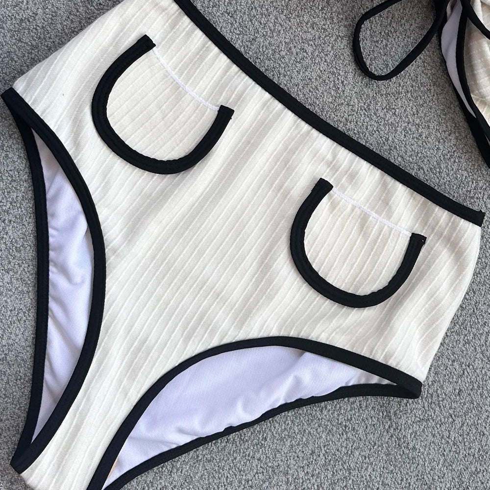 בגד ים ביקיני גזרה גבוהה בעיצוב וינטג' בד בסים - מלאני