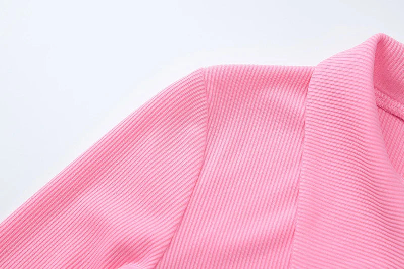 שמלת מיני סרוגה בגזרת A צווארון פולו - רג'ינה