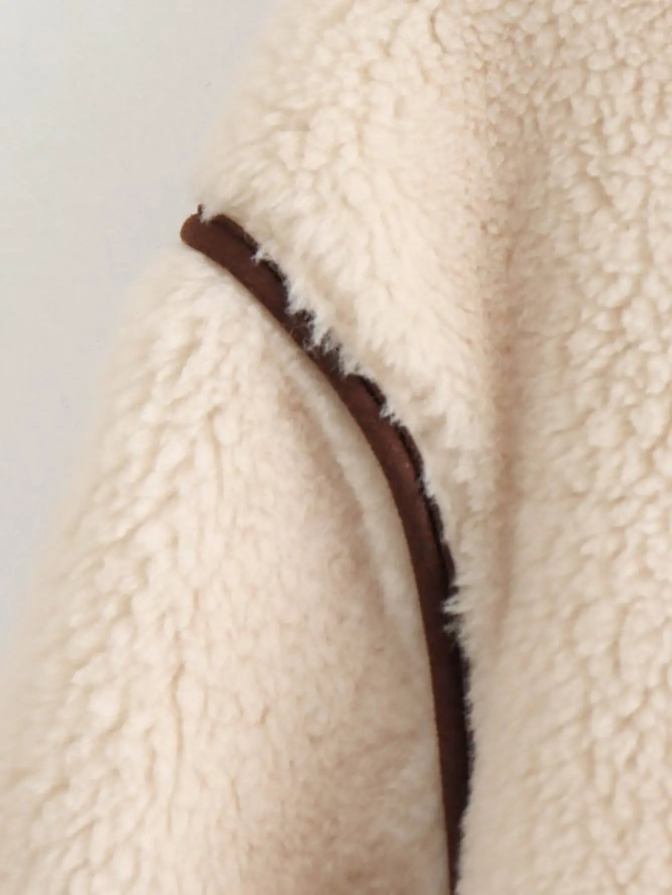 מעיל פרווה סגירת כפתורים - פריס