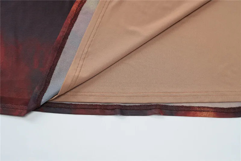 שמלת מקסי בעיצוב הדפס מיוחד בעיטור אבזם פרח - איירס