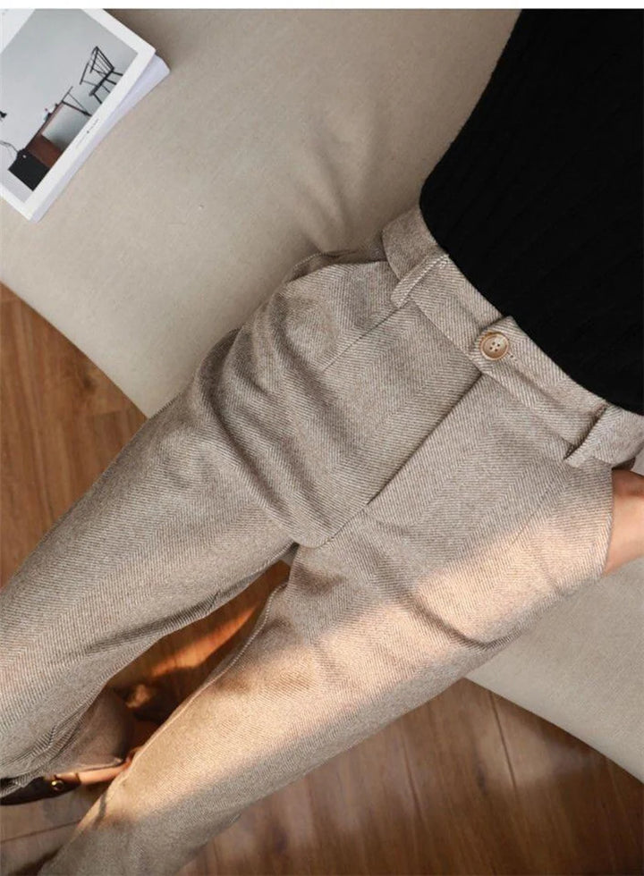 Pencil-cut wool pants