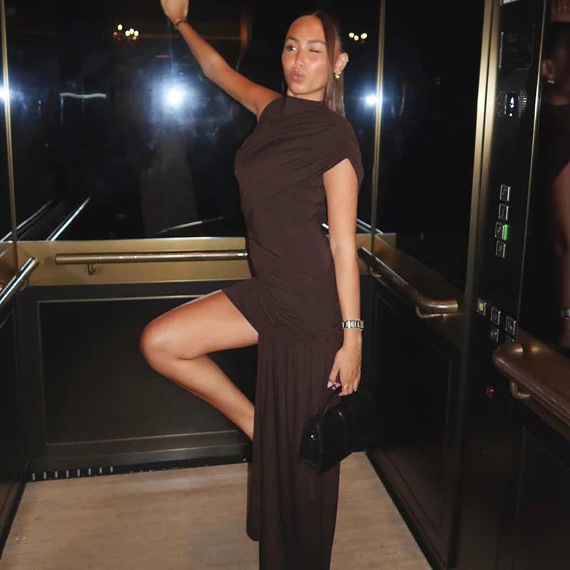 שמלת מיני כיווצים בעיצוב אסימטרי בעיטור שובל - ג'יי