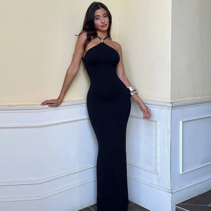 שמלת מקסי קולר גב פתוח בעיטור אבזם - שאנל