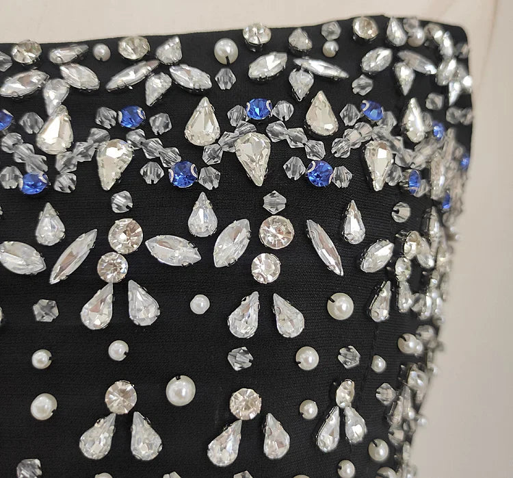 שמלת מיני/מידי סטרפלס בעיטור יהלומים - MELIKA