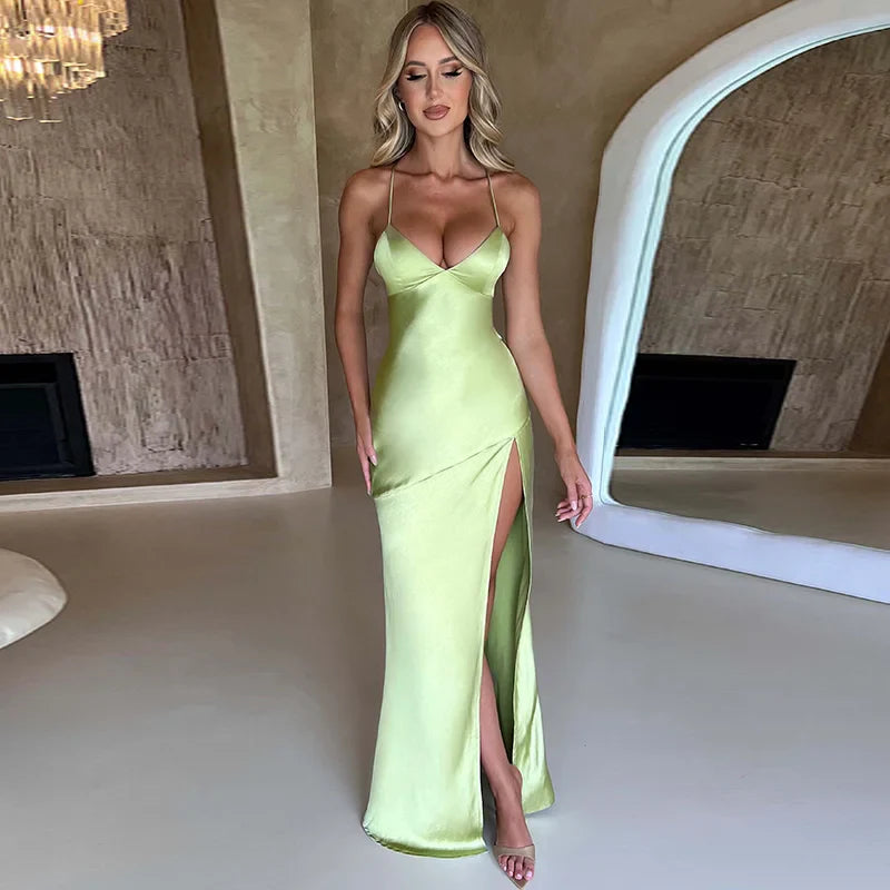 שמלת מקסי סאטן בעיצוב שסע וקשירות בגב - לואן