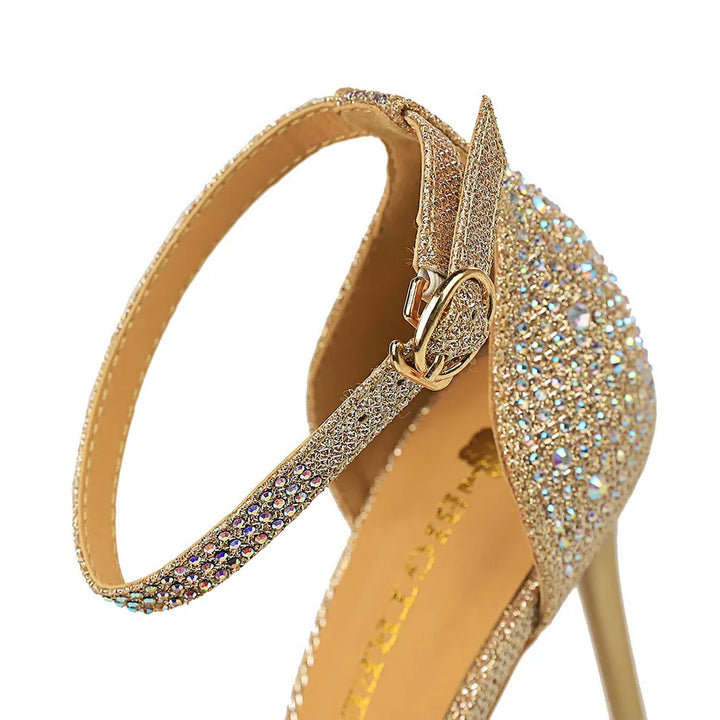 Pointed Heel Shoes with Crystal Diamond Decoration - Nestia