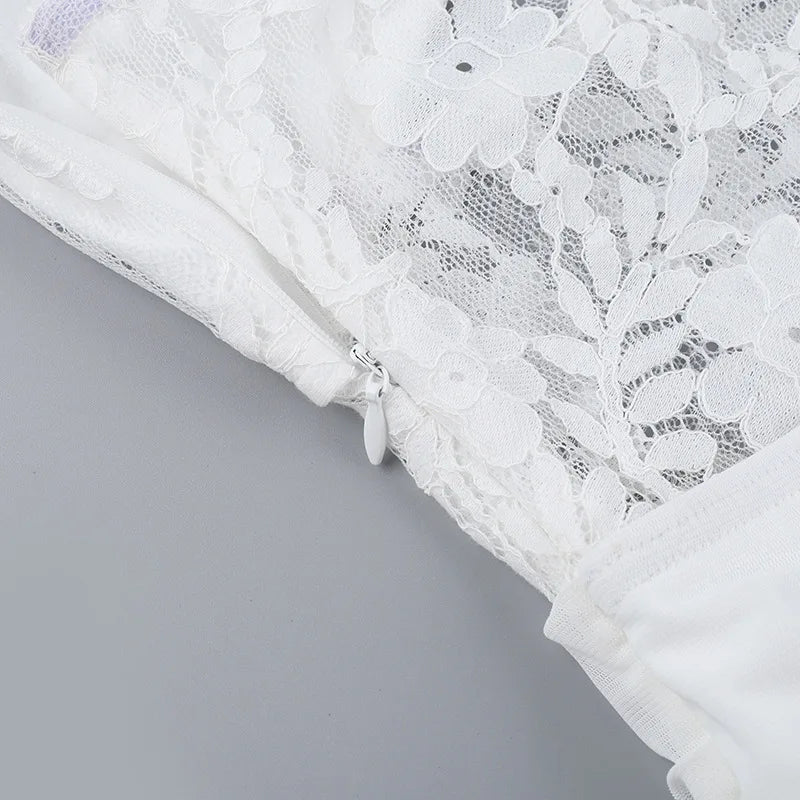 שמלת מיני בעיטור תחרה גב פתוח - יאז