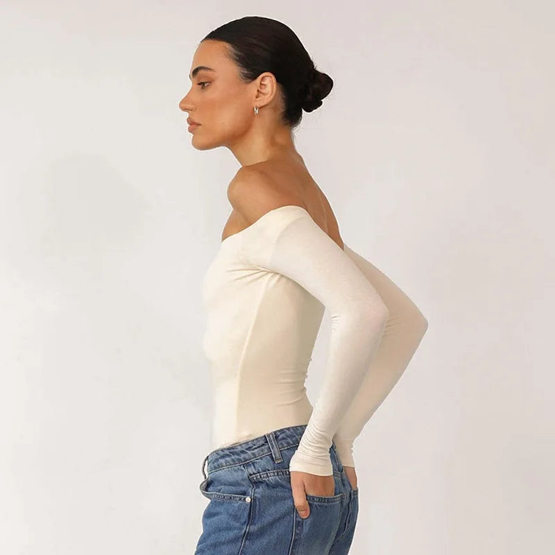 חולצה צמודה בייסיק כתפיים חשופות - יעלה