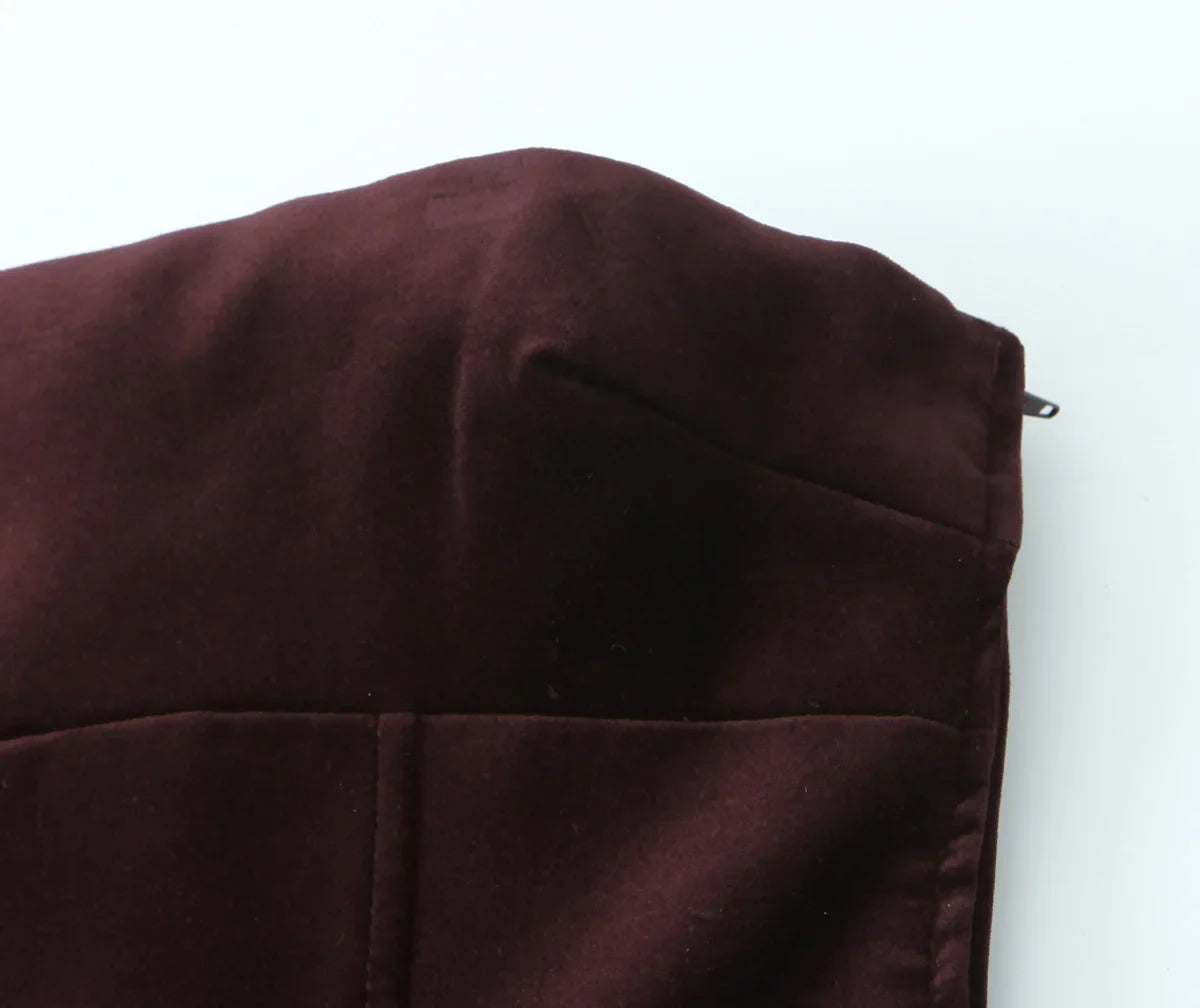 שמלת מיני סטרפלס קטיפה בעיטור פפיון בגב - ביילי