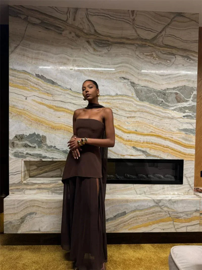 שמלת מקסי סטרפלס חלק תחתון שיפון בעיצוב שסע בעיטור צעיף תואם - Princess