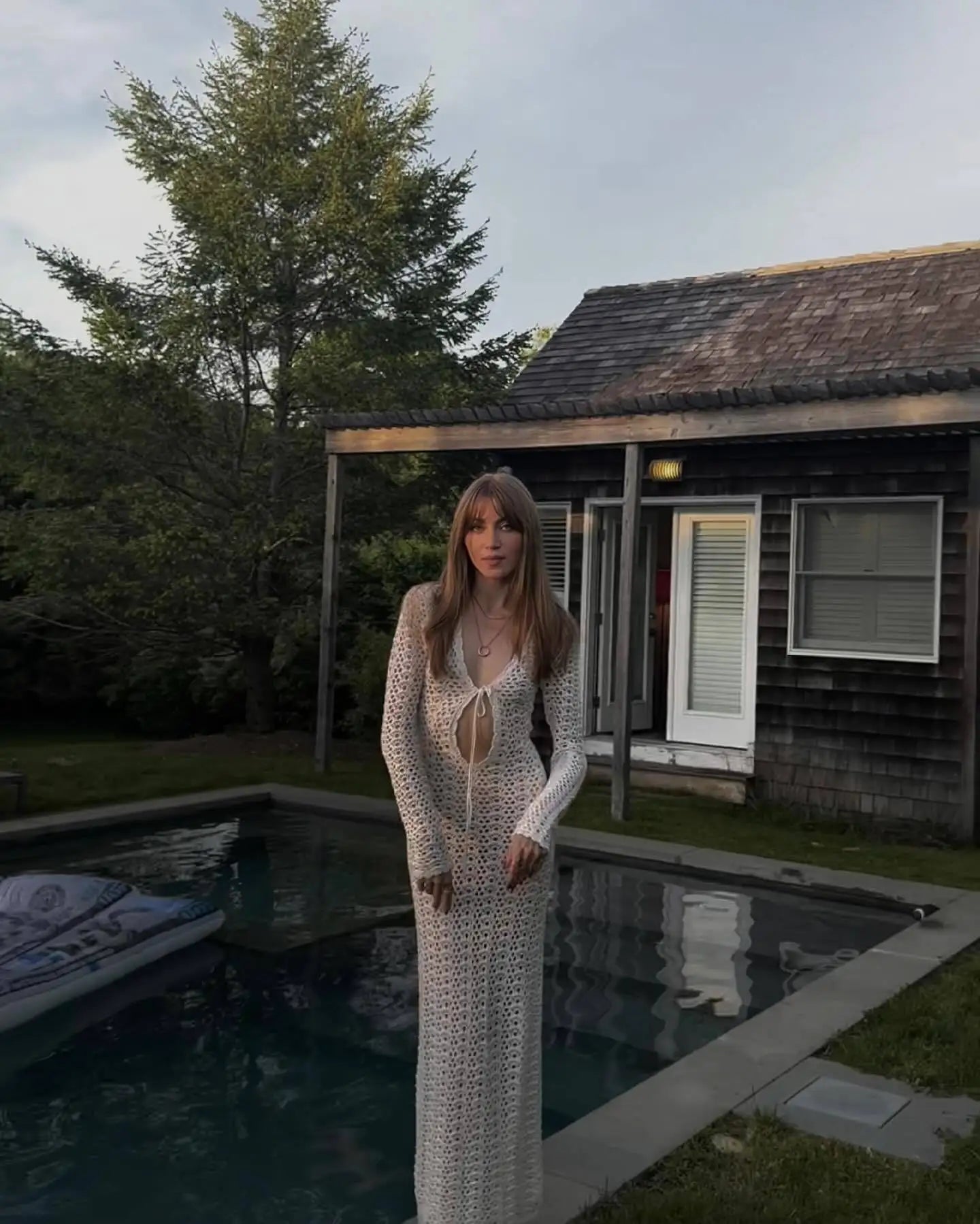 שמלת מקסי קרושה בעיטור קשירה בחזה - Halo