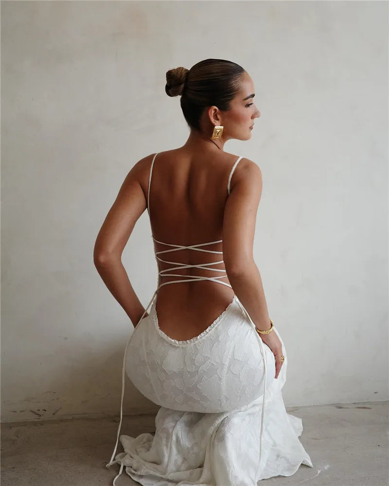 שמלת מקסי שיפון בעיטור רקמת עלים בעיצוב קשירה בגב - BLANCA