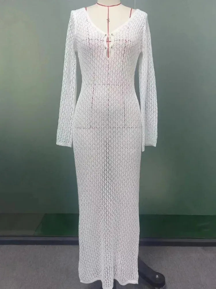 שמלת מקסי חוף סרוגה גב פתוח בעיטור סיכות פנינים - Lina