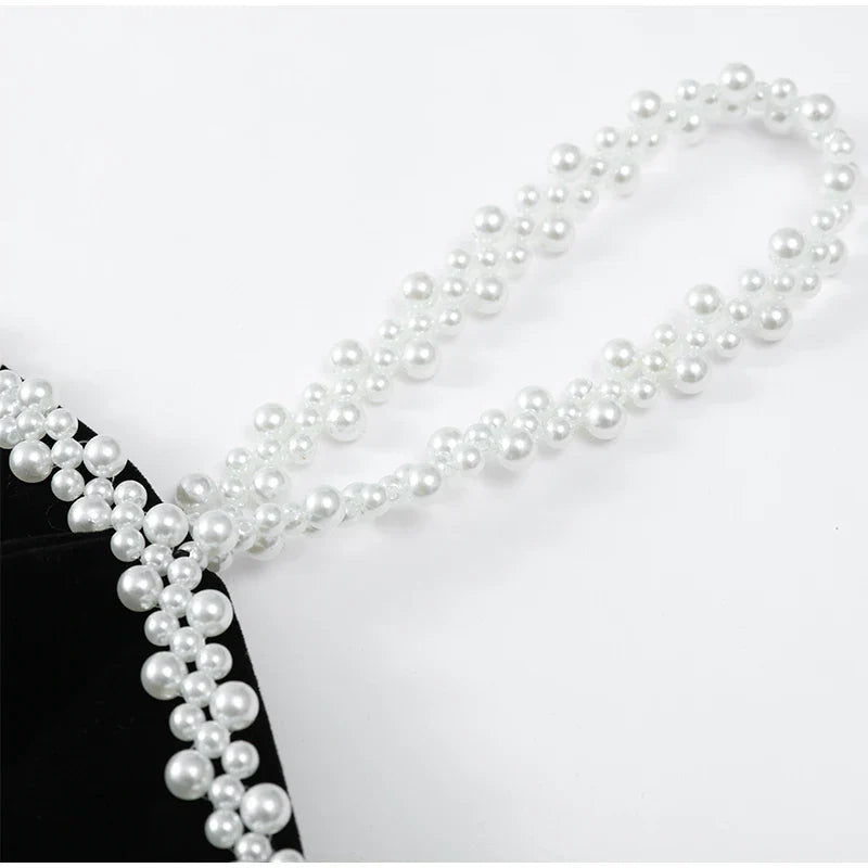 שמלת מיני קטיפה בעיטור פנינים - Vera