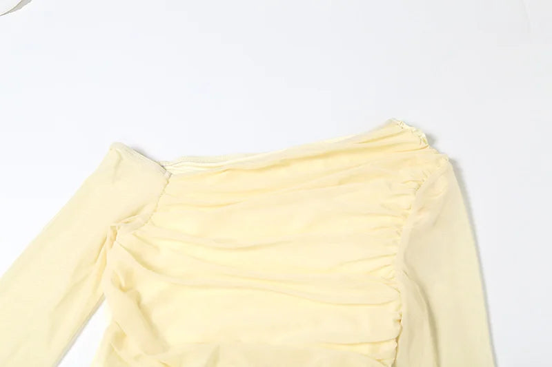 שמלת מקסי כיווצים בעיצוב פתח ושרוולי רשת כתפיים חשופות - אורה