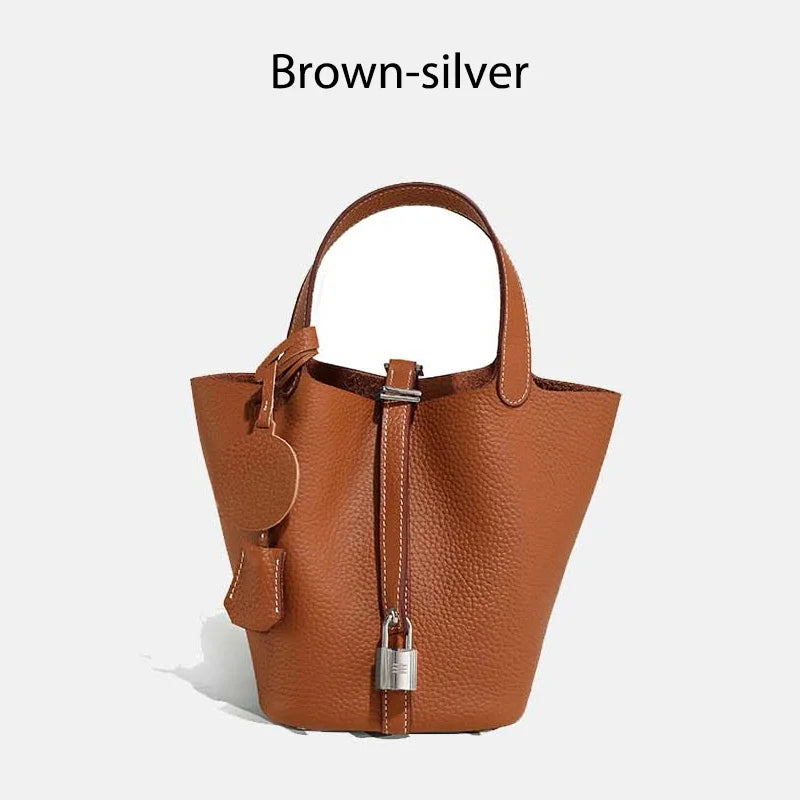 Leather bag with classic design