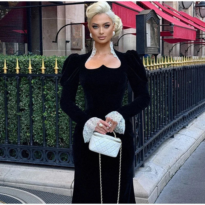 שמלת מקסי קטיפה בעיטור תחרה  - Saylor