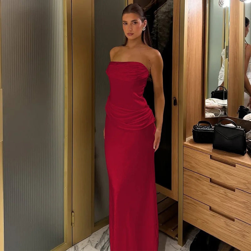 שמלת מקסי סטרפלס בעיצוב קיפולים - נסיה