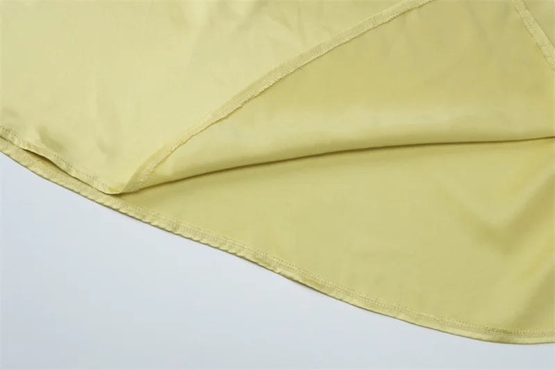 שמלת מקסי קשירה בצוואר גב פתוח בעיצוב שסע בעיטור אבזם - שון