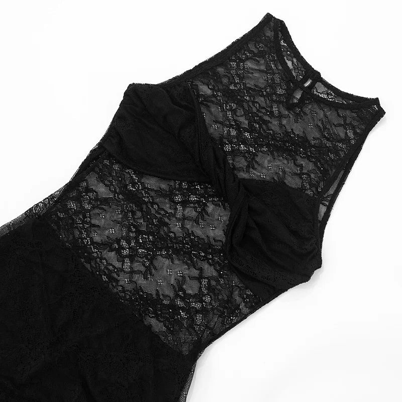 שמלת מיני כיווצים בעיצוב תחרה  - ניה