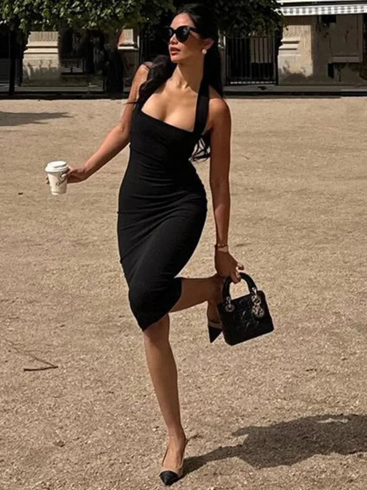 שמלת מידי צמודה בד מחטב גב פתוח - Paislee