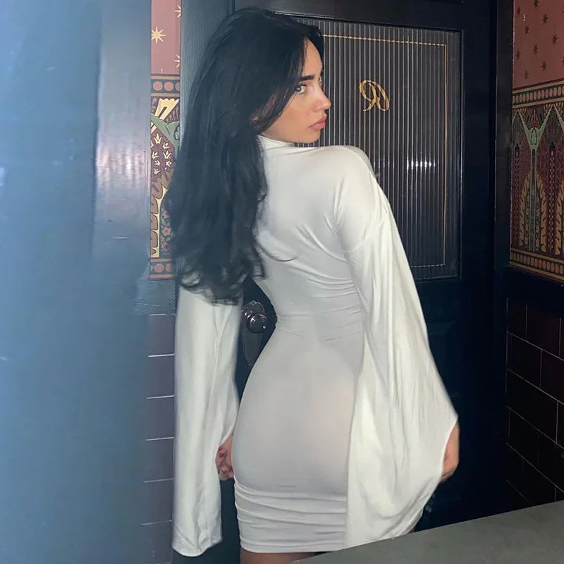 שמלת מיני גולף בעיטור חגורה שרוולים מלקחים - מוראל