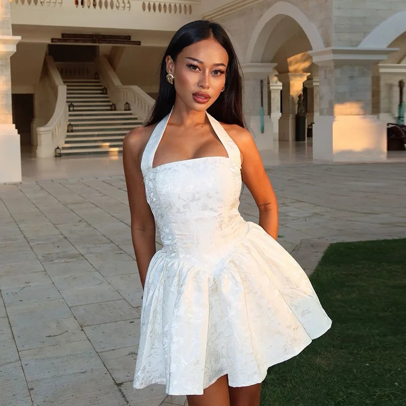 שמלת מיני בגזרת A בעיצוב רקמת איורי פרחים קשירה בצוואר - אל אריה