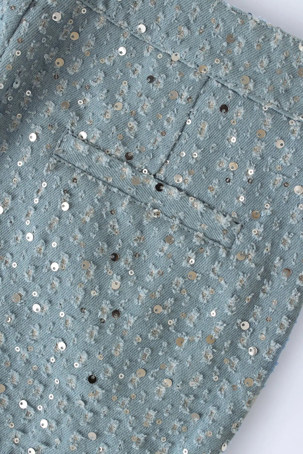 חליפת דנים 2 חלקים מנצנצת בעיטור פייטים טופ סטרפלס וחצאית מיני / מכנסיים גזרה נמוכה - ג'יי