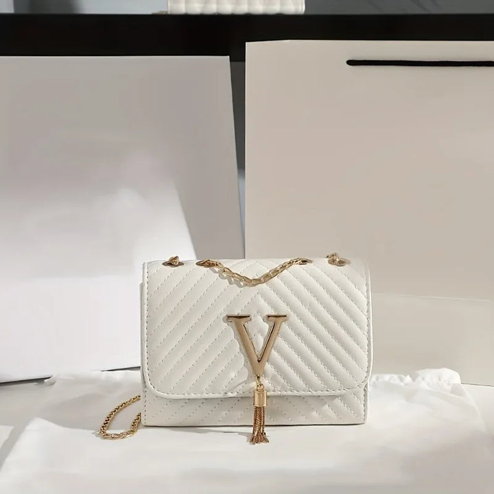Faux leather bag with luxury design