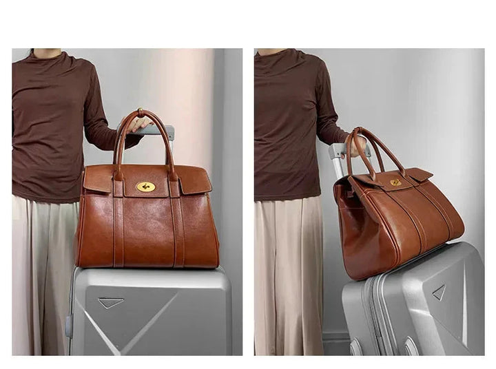 Leather bag with luxury design
