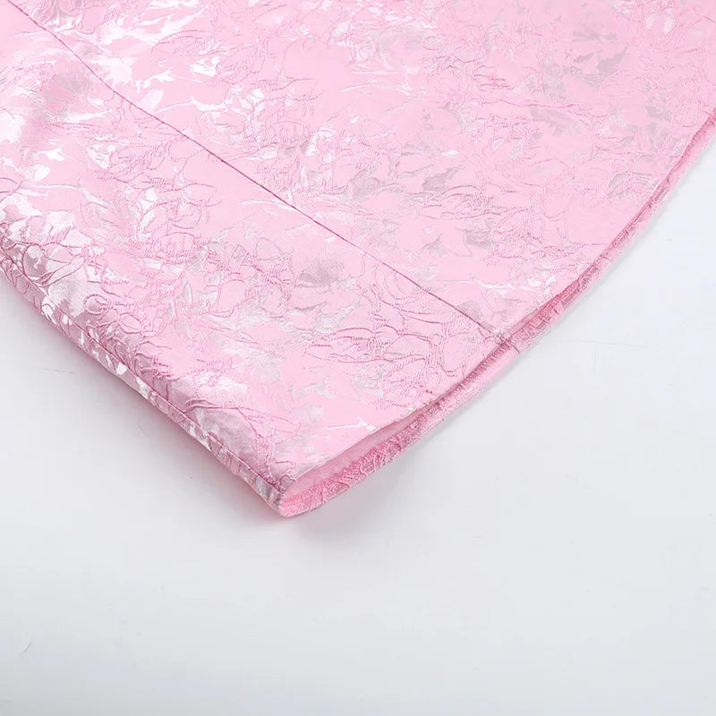 שמלת מיני בגזרת A בעיצוב פפיון בעיטור רקמת איורי פרחים - Lenora