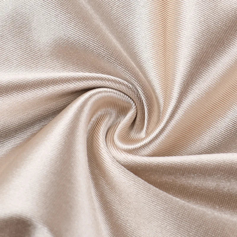 שמלת מיני סטרפלס סאטן מלמלה בעיצוב אסימטרי - לוליטה