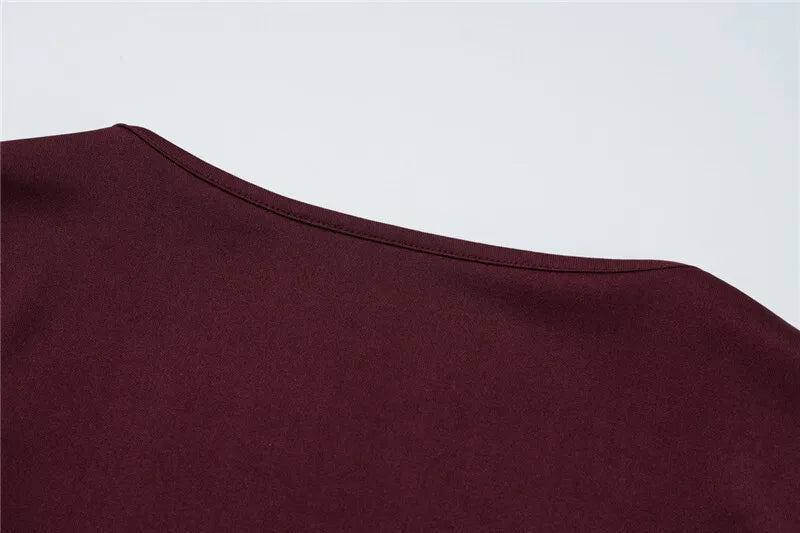 שמלת מקסי צמודה בד מחטב ומחמיא - Miller