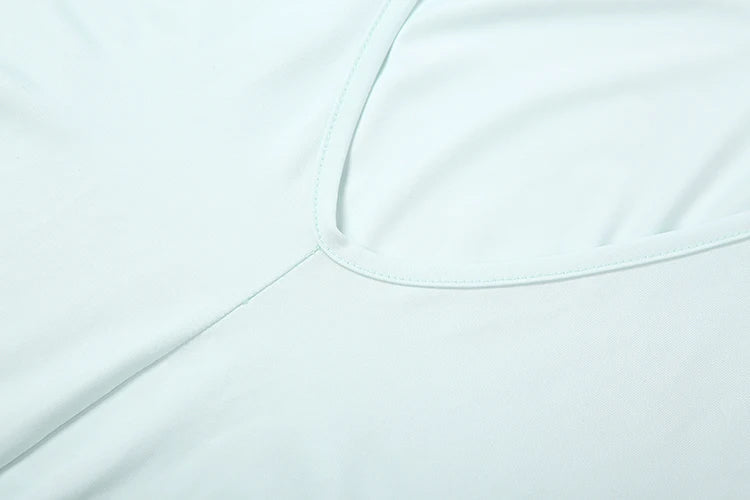 Elegant maxi dress with open back design - Lorin