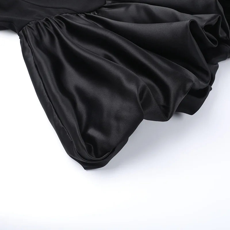 שמלת מיני בלון בגזרת קשירה בצוואר חצאית סאטן - Mikaela