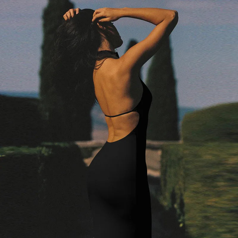 שמלת מקסי קולר סרוגה בעיטור פרח גב פתוח - Amalia