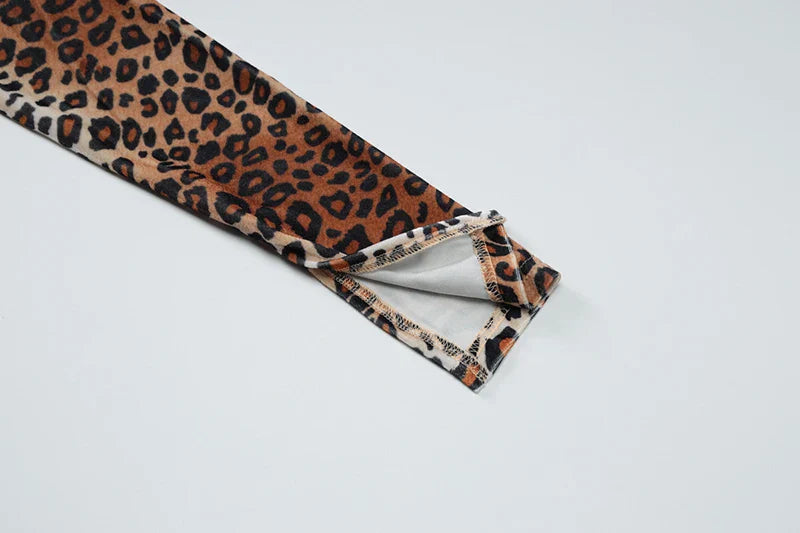 שמלת מקסי קטיפה מנומרת בטן חשופה - פומה