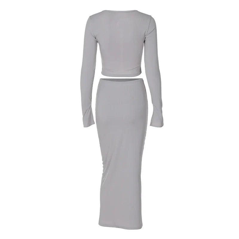 סט סרוג שני חלקים חולצה בסגירת כפתורים וחצאית מקסי צמודה - MARIEL