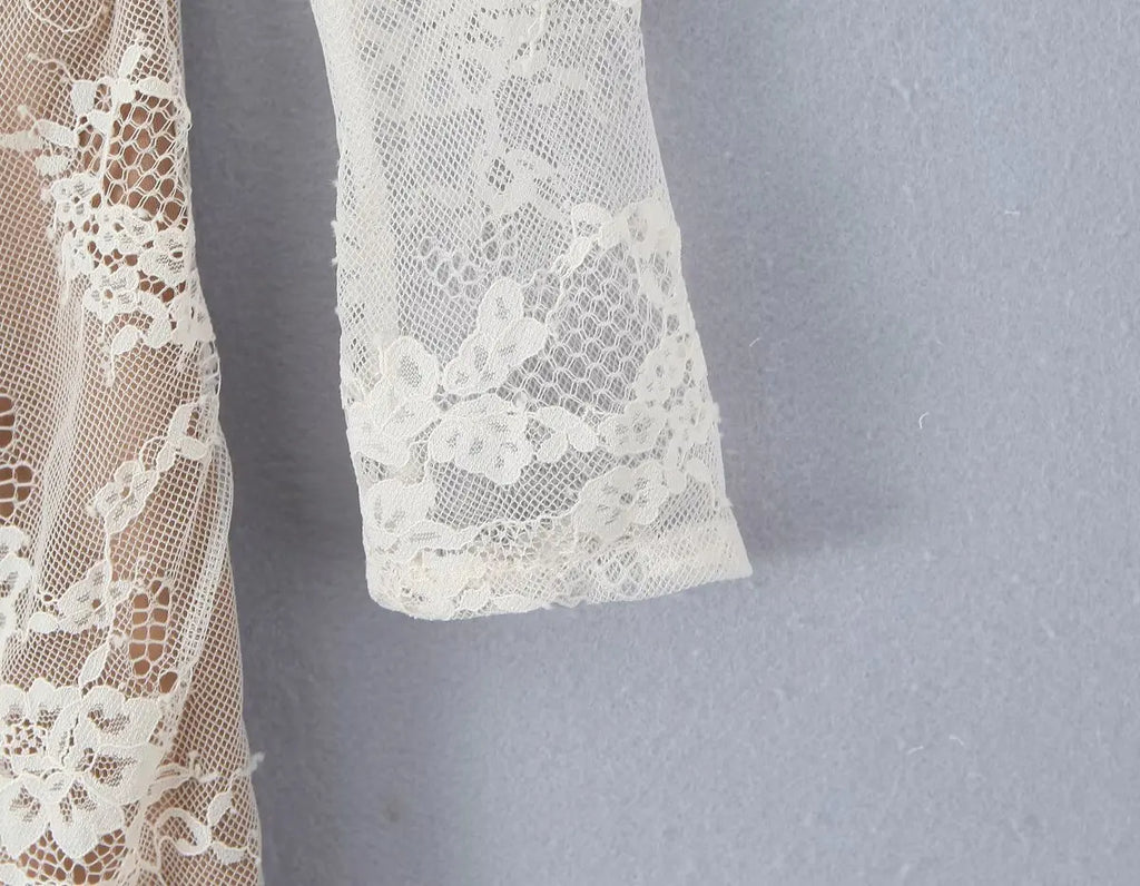 שמלת מידי תחרה - אליזבט