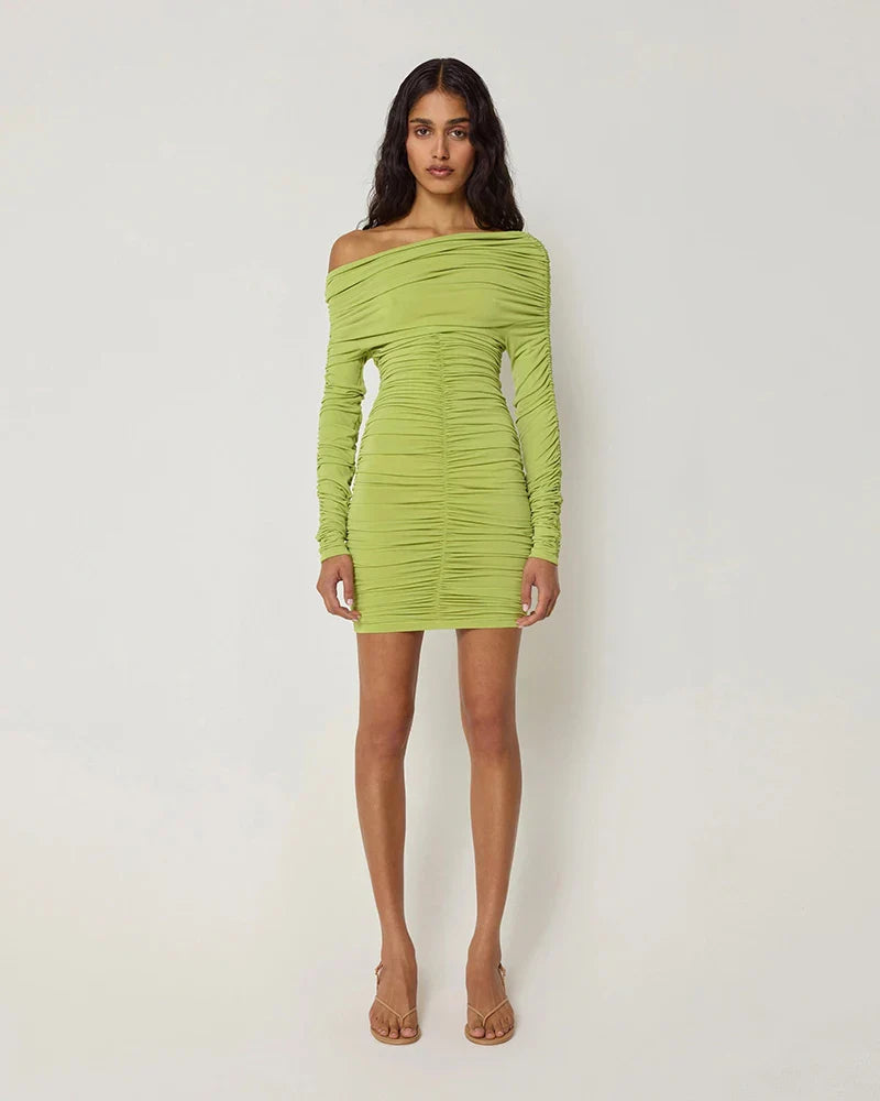 שמלת מיני כיווצים כתף חשופה - ספיר