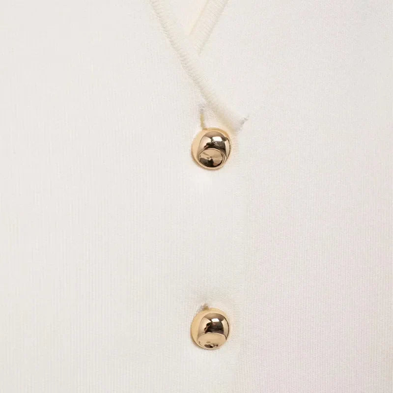 סריג אלגנטי ללא שרוולים - קורי